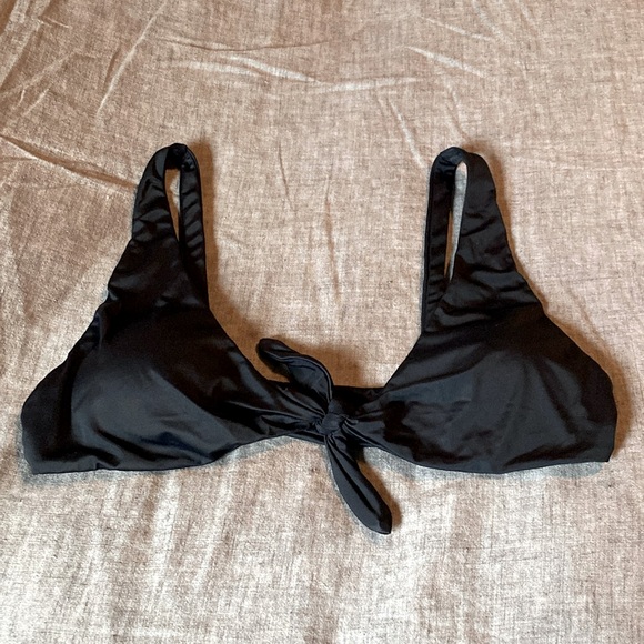 RVCA Other - Bikini Swim Top